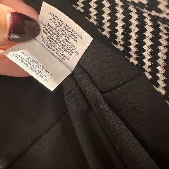 Kasper Blazer Vintage Bordeaux Black Ivory Chevron Sz 8 NWT MSRP $149 - Picture 6 of 6